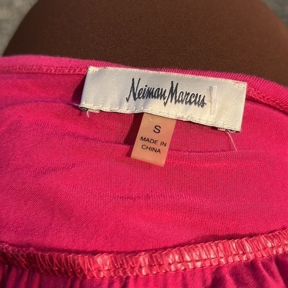 Neiman Marcus Pink Maci Sleeveless Pink Dress size small - Picture 8 of 9